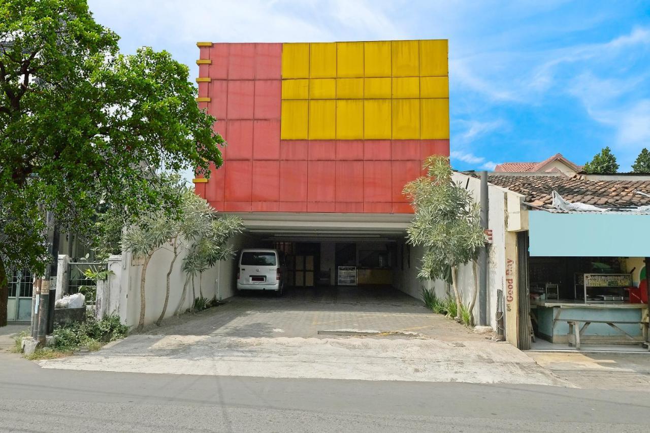 Oyo 91453 Hotel Srikandi Gejayan Maguwo Exterior foto