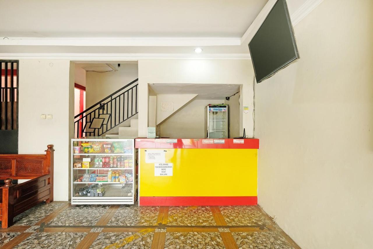 Oyo 91453 Hotel Srikandi Gejayan Maguwo Exterior foto